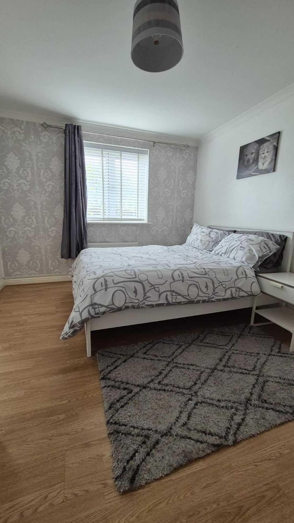 Spacious Ground Floor 2 Bedroom 2 Bathroom Flat In Hatfield Near Hertfordshire University Private Car Park Sleeps 5-6 Kültér fotó